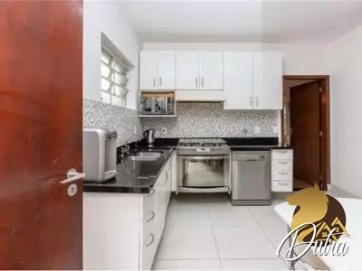 Padrão Jardim Marajoara 371m² 05 Dormitórios 02 Suítes 2 Vagas