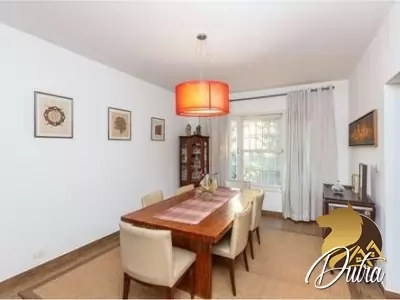 Padrão Jardim Marajoara 371m² 05 Dormitórios 02 Suítes 2 Vagas