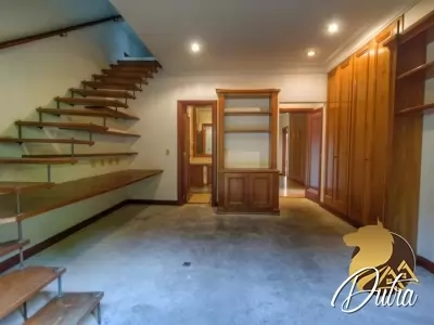 Padrão Jardim Leonor 593m² 04 Dormitórios 03 Suítes 5 Vagas