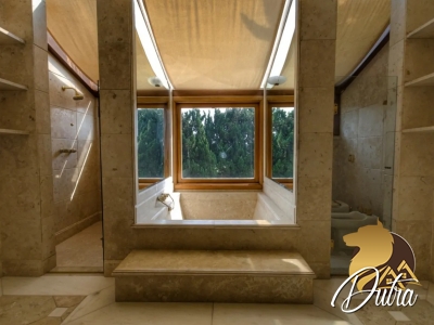 Padrão Jardim Leonor 593m² 04 Dormitórios 03 Suítes 5 Vagas