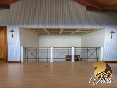 Padrão Jardim Leonor 593m² 04 Dormitórios 03 Suítes 5 Vagas