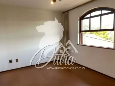 Sobrado Brooklin Paulista 327m² 05 Dormitórios 04 Suítes 3 Vagas