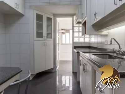 Mansão de Pinheiros Pinheiros 218m² 03 Dormitórios 01 Suítes 2 Vagas