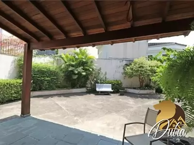 Padrão Vila Madalena 300m² 04 Dormitórios 02 Suítes 4 Vagas