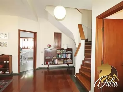 Padrão Vila Madalena 300m² 04 Dormitórios 02 Suítes 4 Vagas