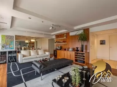 Condomínio Uniqueness Cidade Monções 254m² 04 Dormitórios 04 Suítes 4 Vagas