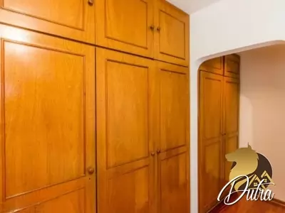 Villa Alexandra Jardim Paulista 293m² 04 Dormitórios 04 Suítes 5 Vagas