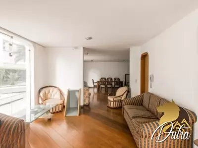 Villa Alexandra Jardim Paulista 293m² 04 Dormitórios 04 Suítes 5 Vagas