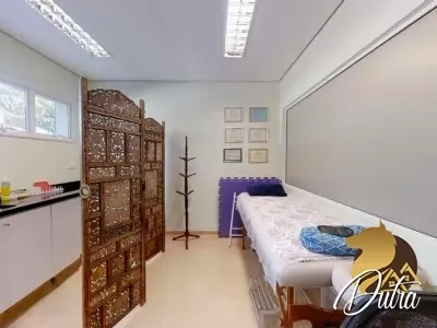 Clínica Indianópolis 335m² 02 Dormitórios 02 Suítes 3 Vagas