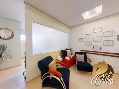 Clínica Indianópolis 335m² 02 Dormitórios 02 Suítes 3 Vagas