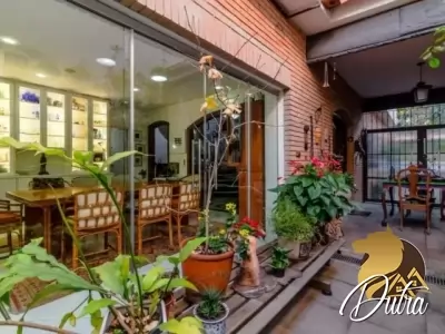 Padrão Jardim Luzitânia 306m² 04 Dormitórios 02 Suítes 6 Vagas