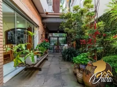 Padrão Jardim Luzitânia 306m² 04 Dormitórios 02 Suítes 6 Vagas