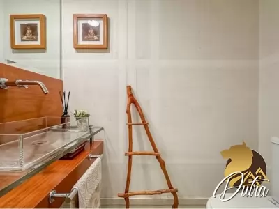 Edifício Itaituba Vila Uberabinha 243m² 03 Dormitórios 03 Suítes 4 Vagas