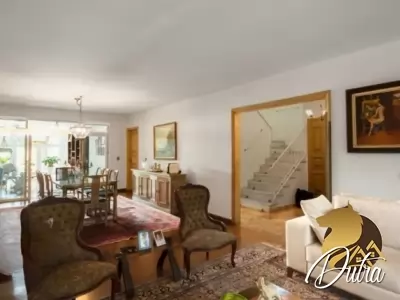 Sobrado Jardim Paulistano 240m² 05 Dormitórios 01 Suítes 5 Vagas