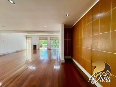 Casa de Condomínio Alto da Boa Vista 442m² 04 Dormitórios 04 Suítes 3 Vagas