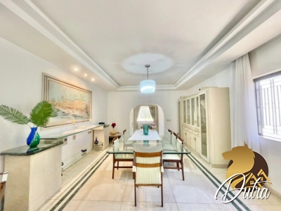 Padrão Interlagos 1182m² 04 Dormitórios 04 Suítes 6 Vagas