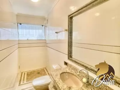 Padrão Interlagos 1182m² 04 Dormitórios 04 Suítes 6 Vagas