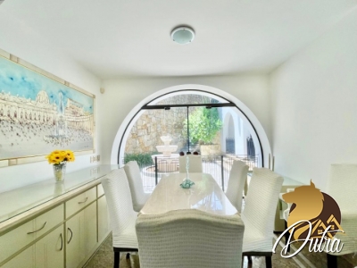 Padrão Interlagos 1182m² 04 Dormitórios 04 Suítes 6 Vagas