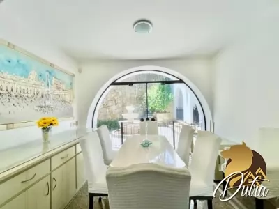 Padrão Interlagos 1182m² 04 Dormitórios 04 Suítes 6 Vagas