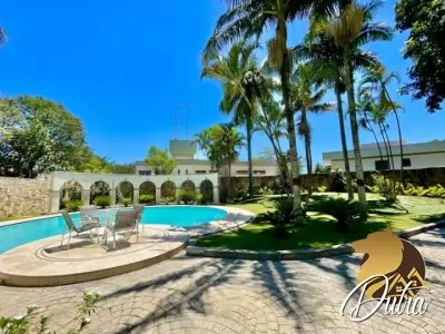 Padrão Interlagos 1182m² 04 Dormitórios 04 Suítes 6 Vagas