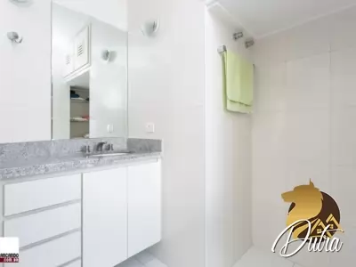 Praça dos Franceses Morro dos Ingleses 240m² 04 Dormitórios 01 Suítes 2 Vagas