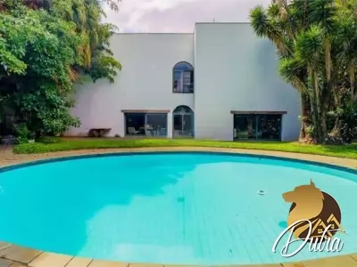 Padrão Jardim América 1000m² 05 Dormitórios 04 Suítes 10 Vagas