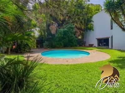 Padrão Jardim América 1000m² 05 Dormitórios 04 Suítes 10 Vagas