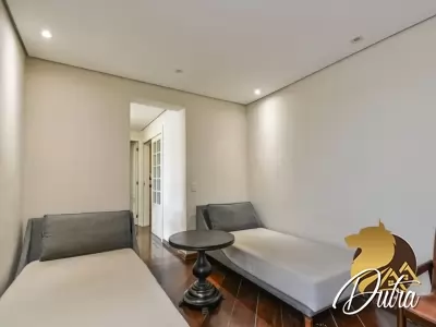 Parque dos Jerivás Moema 227m² 04 Dormitórios 02 Suítes 3 Vagas