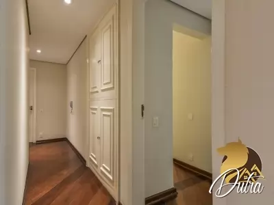 Parque dos Jerivás Moema 227m² 04 Dormitórios 02 Suítes 3 Vagas