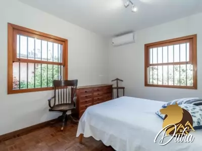 Padrão Jardim Panorama 410m² 04 Dormitórios 03 Suítes 3 Vagas