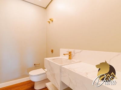 Irma Aguiar de Souza Higienópolis 468m² 04 Dormitórios 02 Suítes 4 Vagas