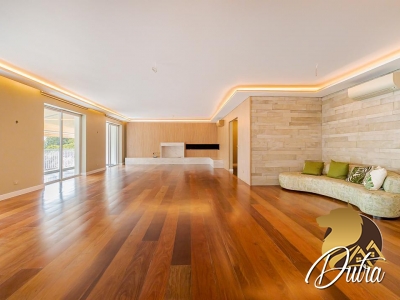 Irma Aguiar de Souza Higienópolis 468m² 04 Dormitórios 02 Suítes 4 Vagas