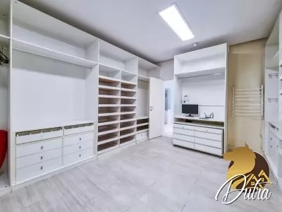 Padrão Cidade Jardim 870m² 04 Dormitórios 04 Suítes 6 Vagas