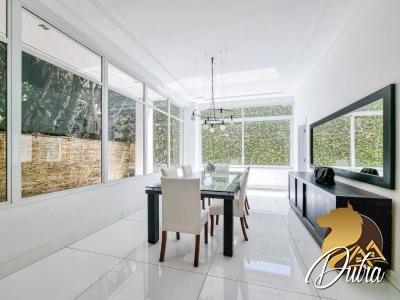 Padrão Cidade Jardim 870m² 04 Dormitórios 04 Suítes 6 Vagas