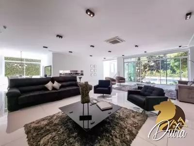 Padrão Cidade Jardim 870m² 04 Dormitórios 04 Suítes 6 Vagas