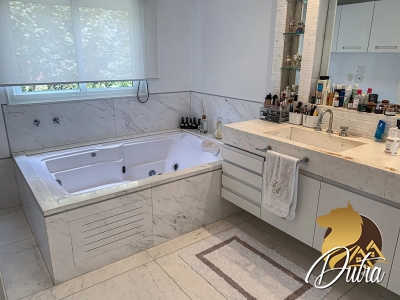 Castagneto Higienópolis 292m² 04 Dormitórios 03 Suítes 4 Vagas