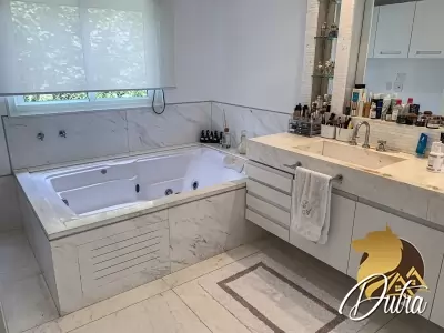 Castagneto Higienópolis 292m² 04 Dormitórios 03 Suítes 4 Vagas