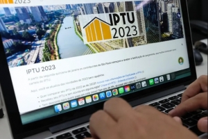 IPTU 2023: Prefeitura de SP libera consulta de valores e pagamento pela internet